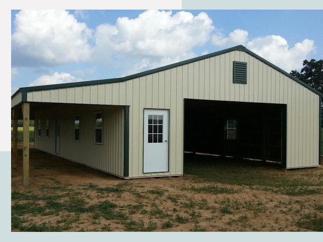 Строительство конюшен в Боровичах